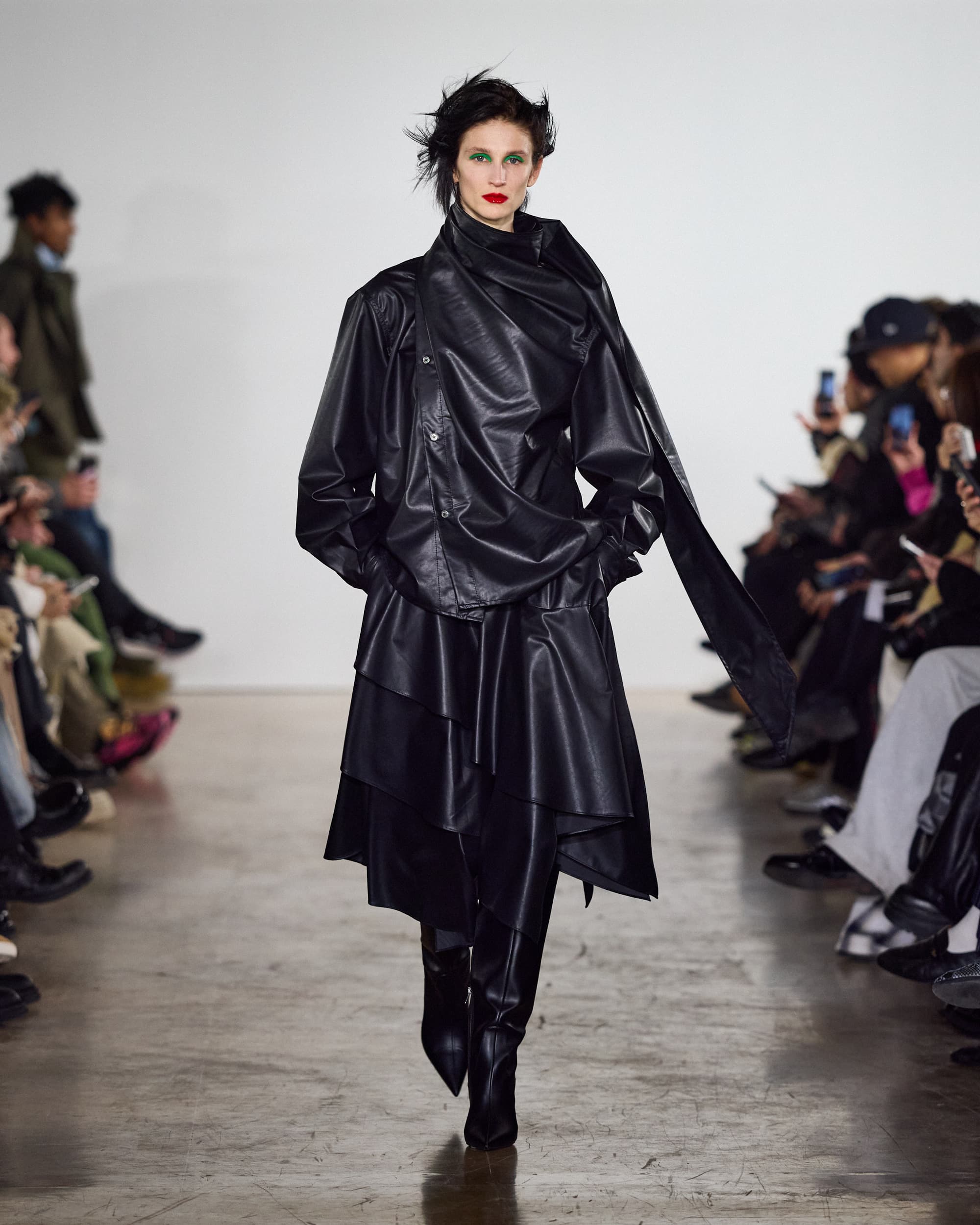 Feng Chen Wang  Fall Winter 26  - Media 476