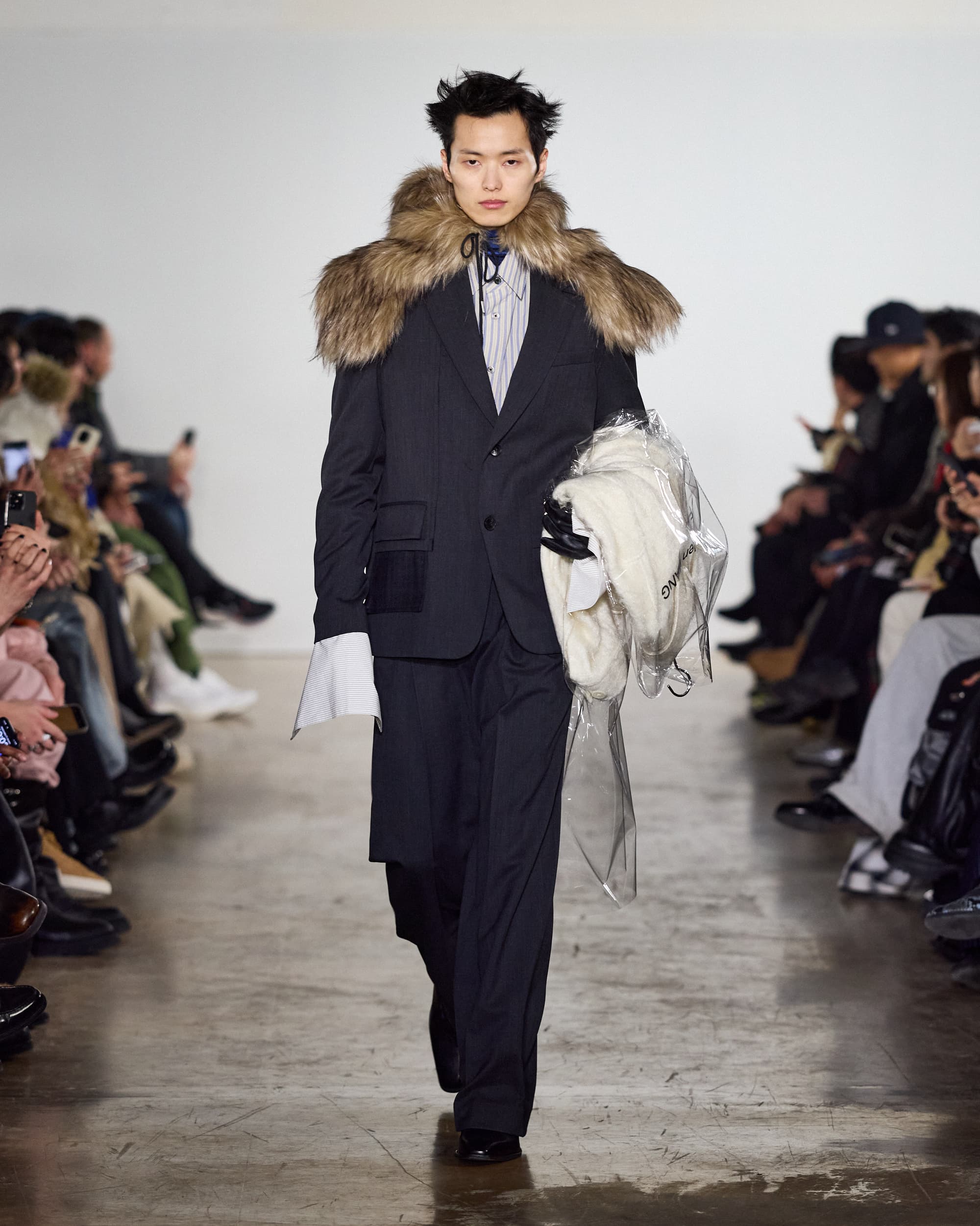 Feng Chen Wang  Fall Winter 26  - Media 479