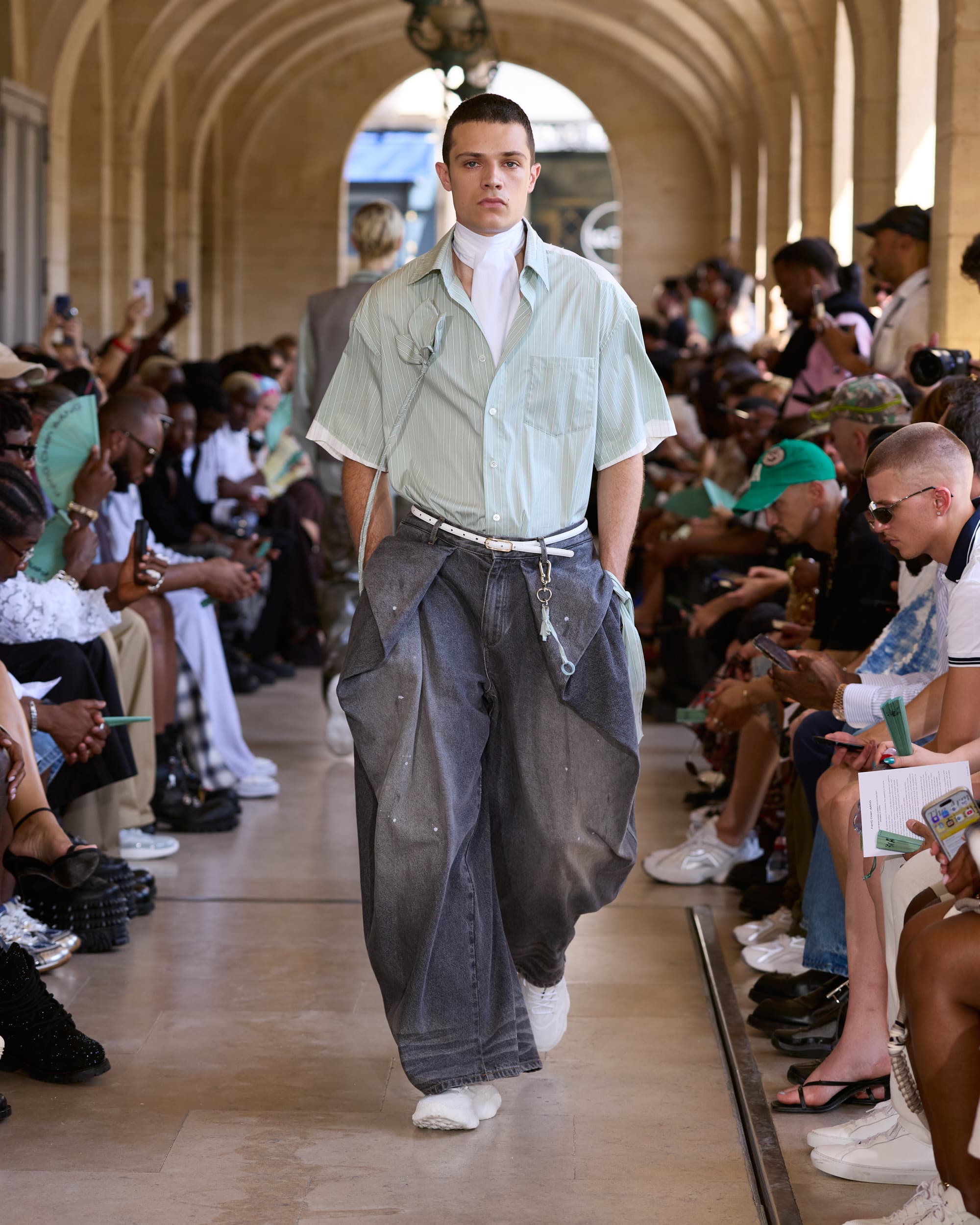 Feng Chen Wang SS27  - Media 568